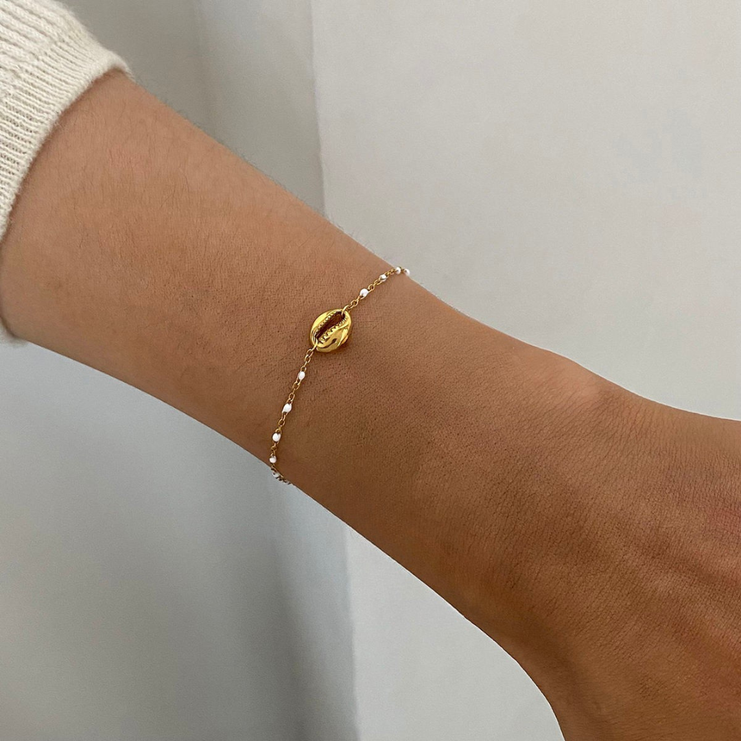 Sea Shell Pearl Bracelet