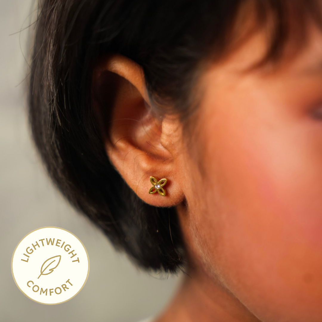 फूल स्टड बाली