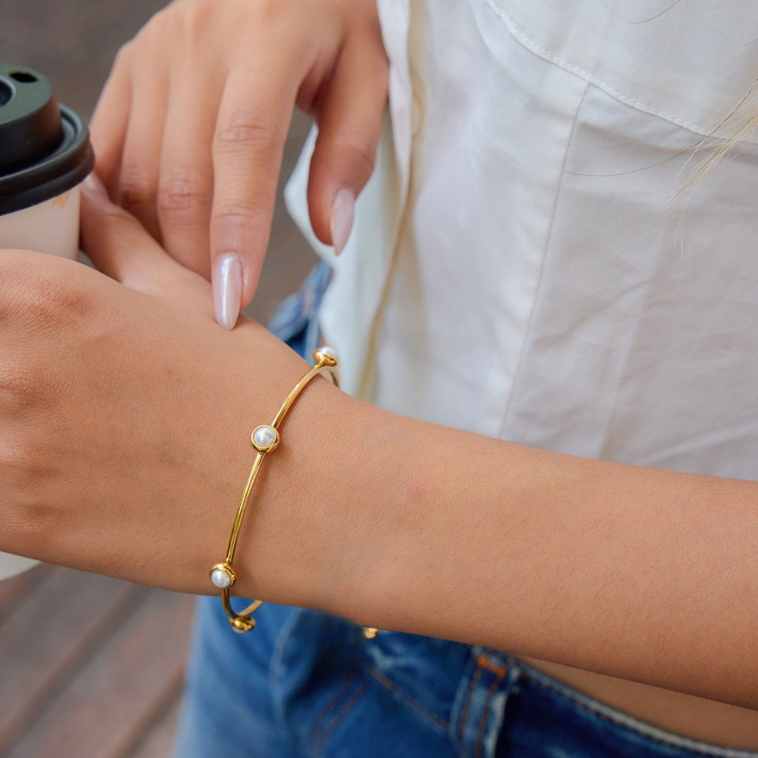 Royal Pearl Bangle