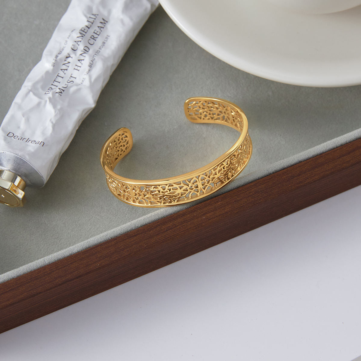 Royal Textured Bangle