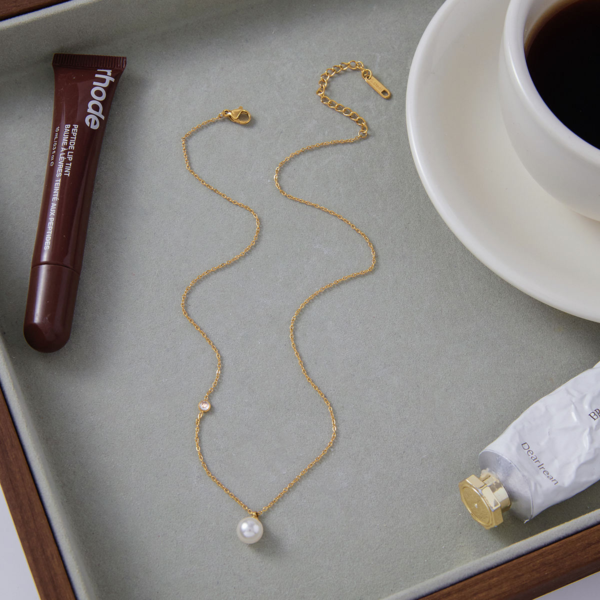 Elegant Pearl Necklace