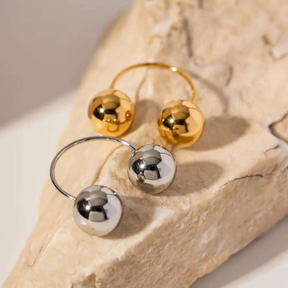 Orb Statement Resizable Ring