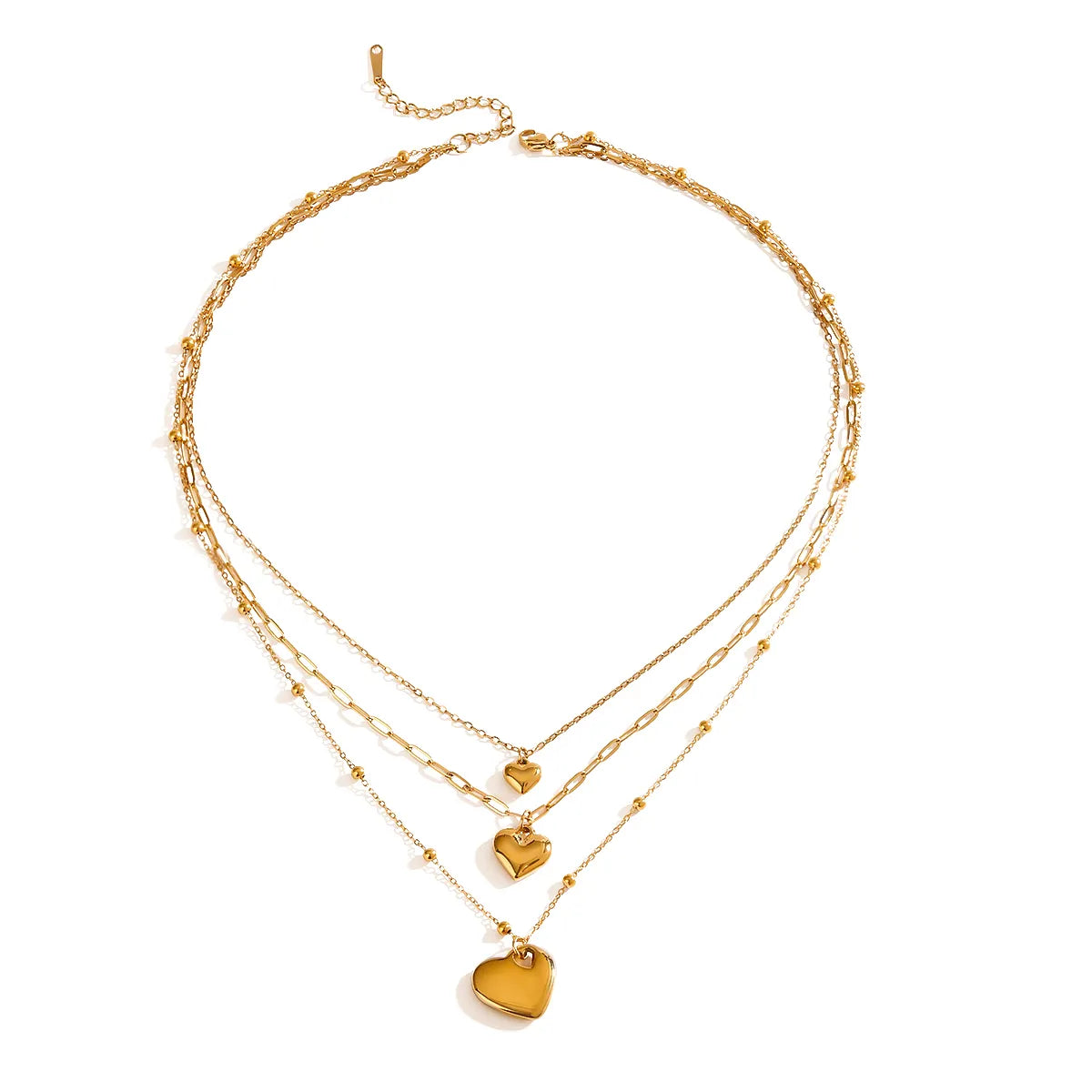 ट्रिपल लेयर्ड हार्ट नेकलेस