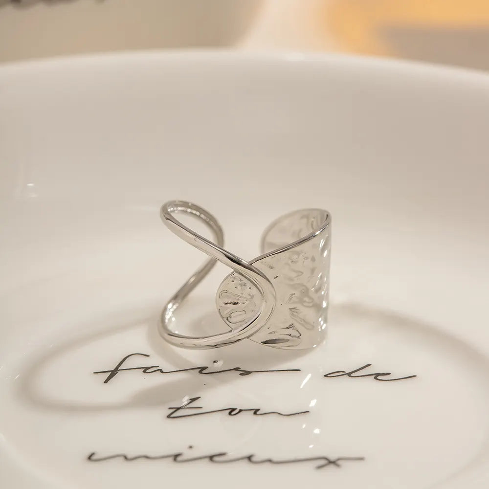 स्टेटमेंट आकार बदलने योग्य रिंग