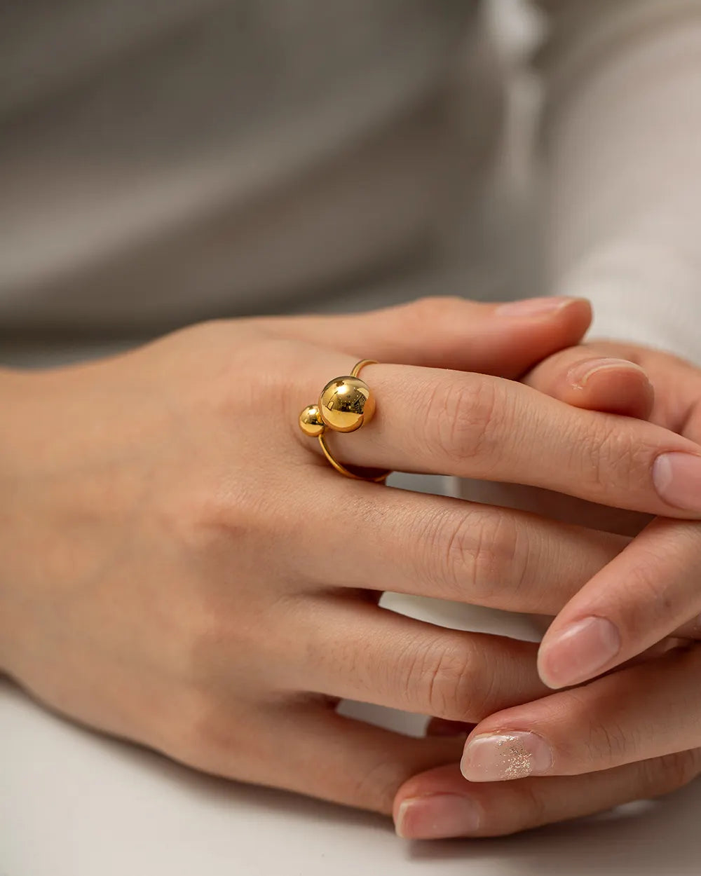 ओर्ब आकार बदलने योग्य अंगूठी