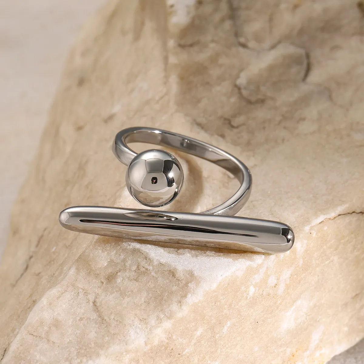 Orb Bar Resizable Ring