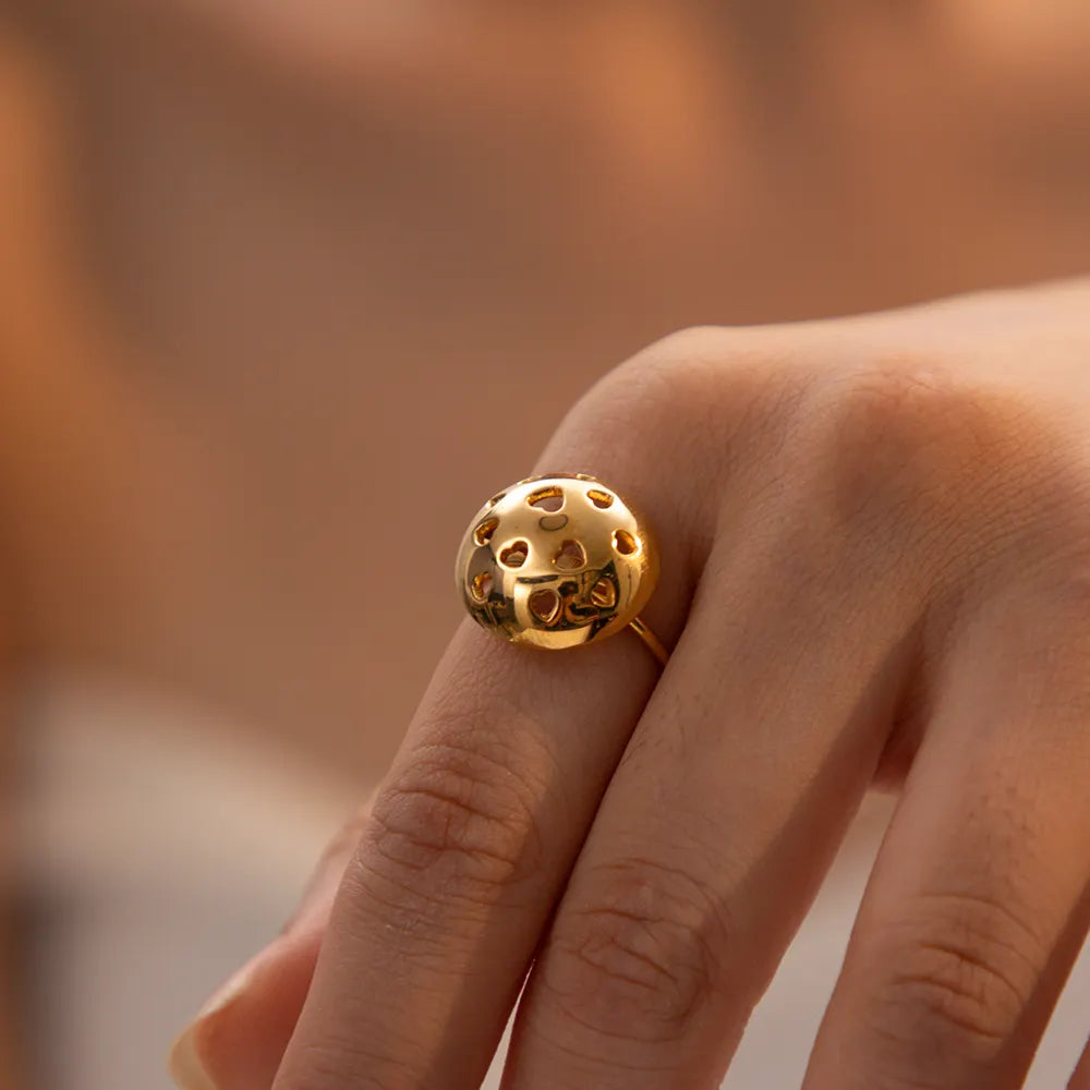 हार्ट ग्लोब आकार बदलने योग्य अंगूठी