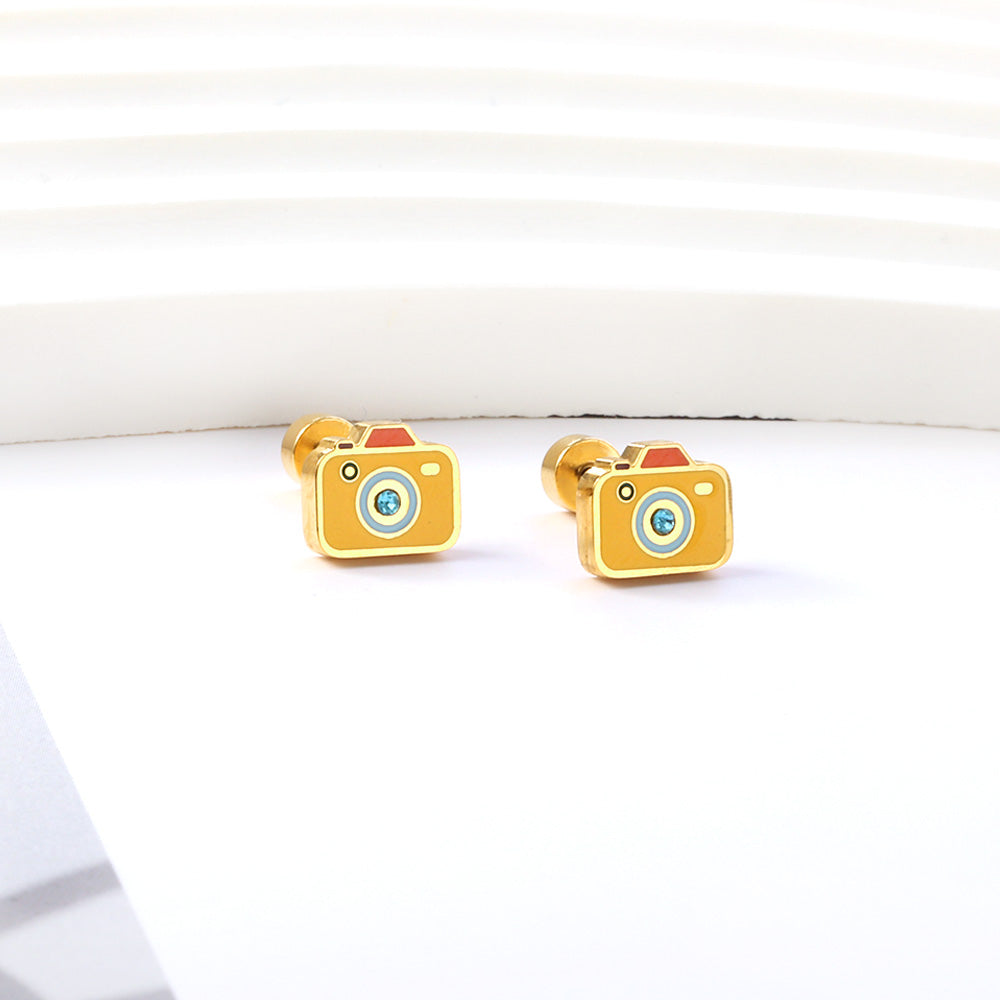 कैमरा स्टड इयररिंग्स