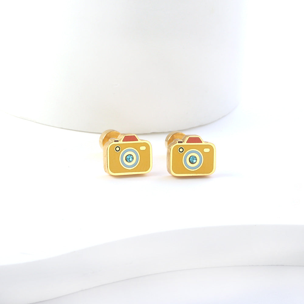 कैमरा स्टड इयररिंग्स