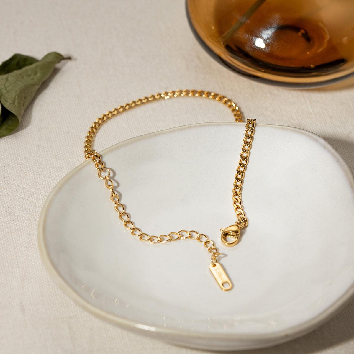 मिनिमलिस्ट पायल - एकल टुकड़ा