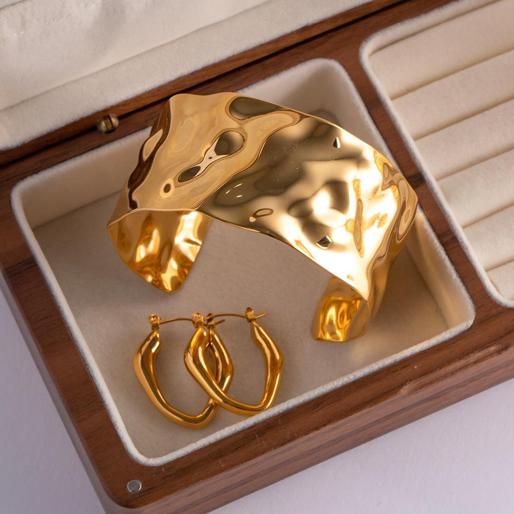 स्टेटमेंट कड़ा