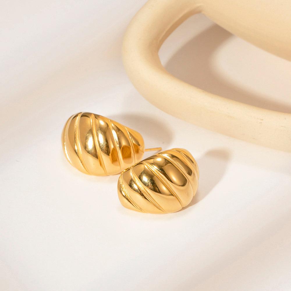 क्रोइसैन हूप इयररिंग