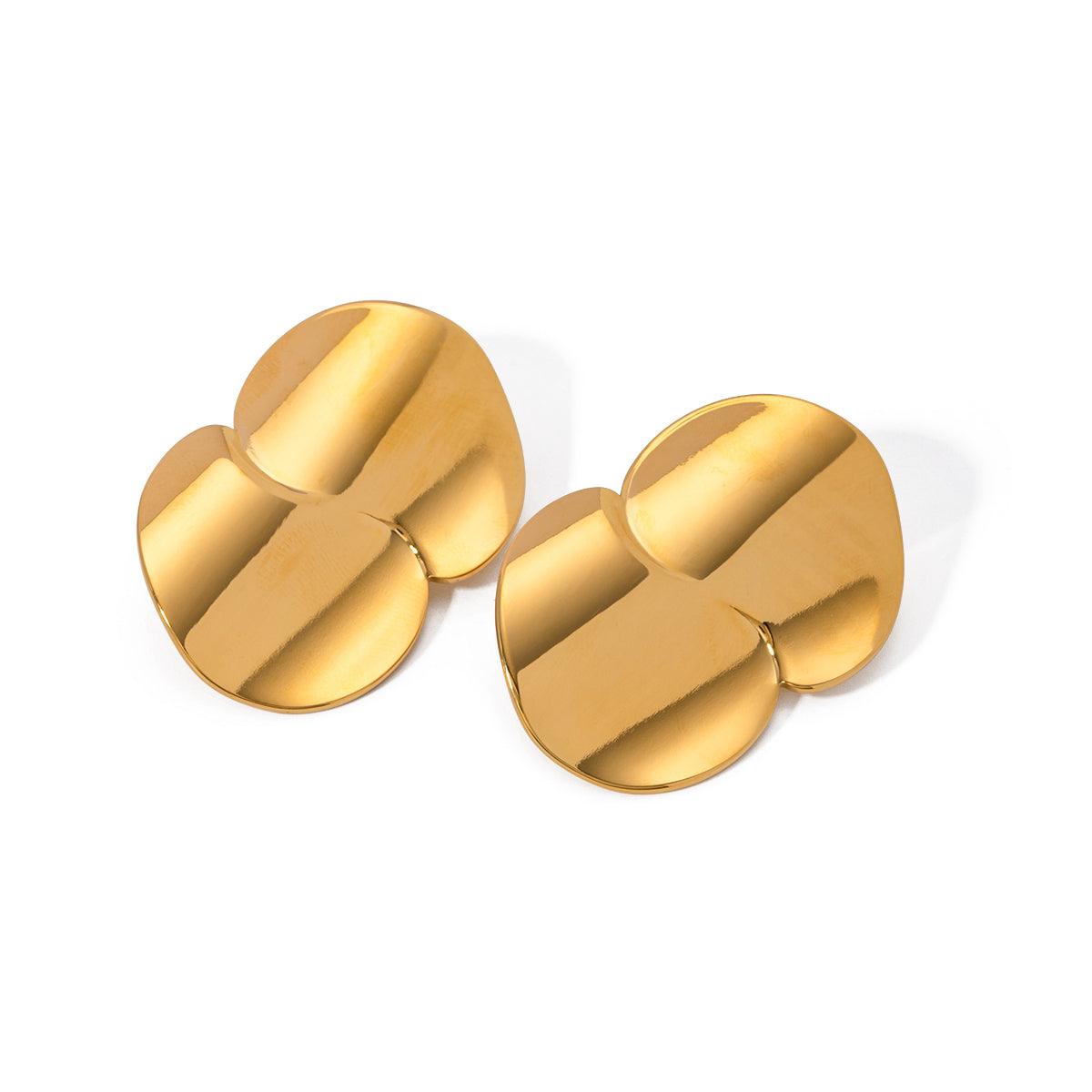 चंकी लेयर्ड कर्वी इयररिंग