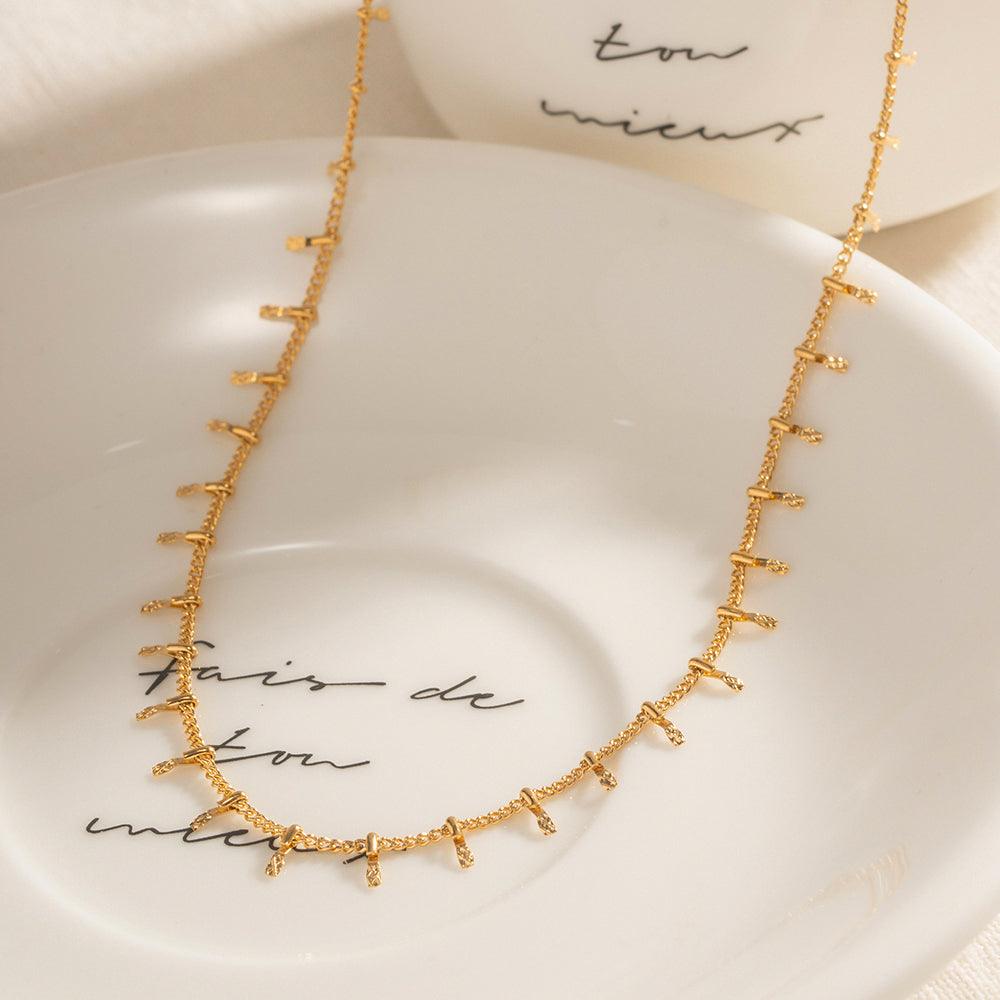 लटकन रीढ़ हार