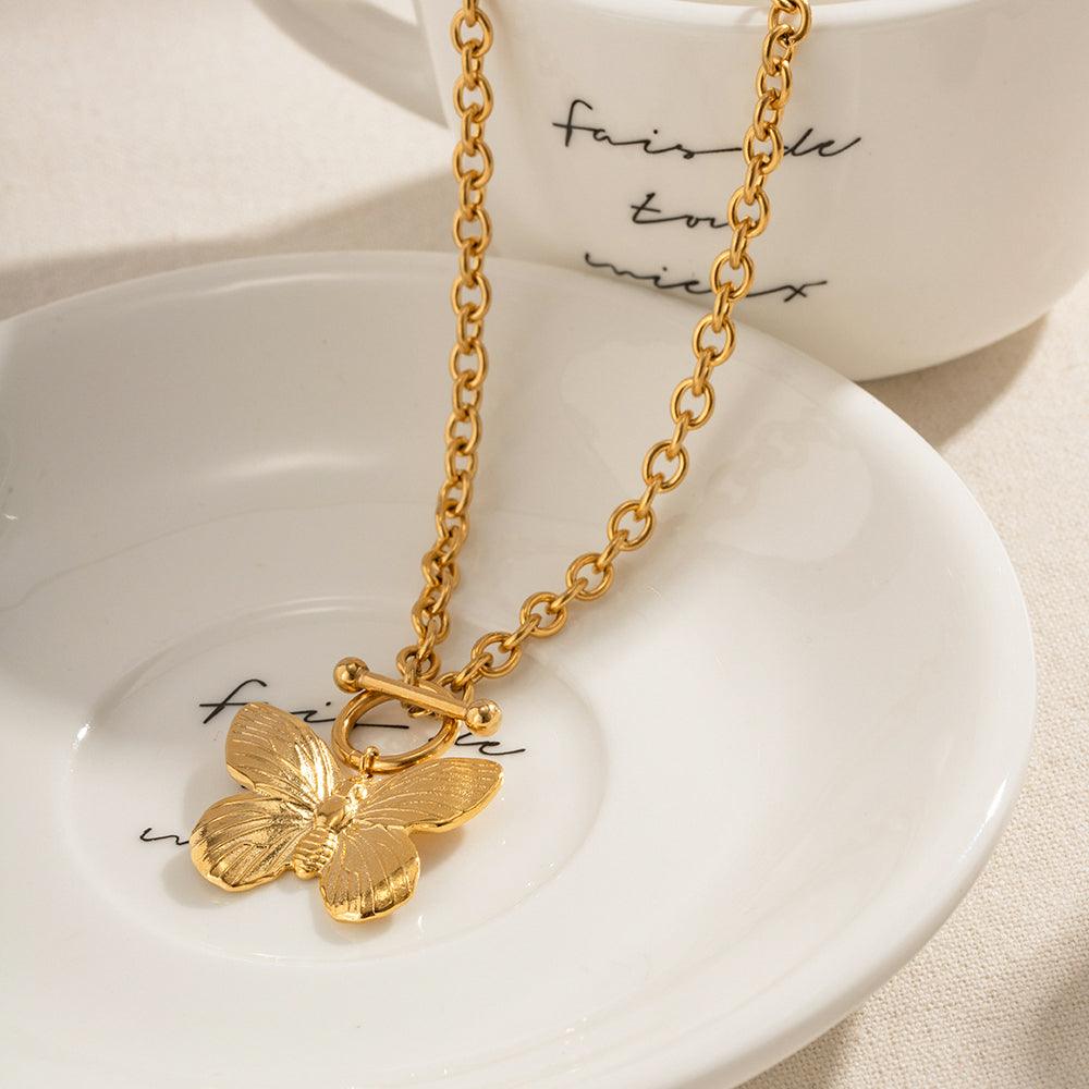 लेडी व्हिसलडाउन तितली हार