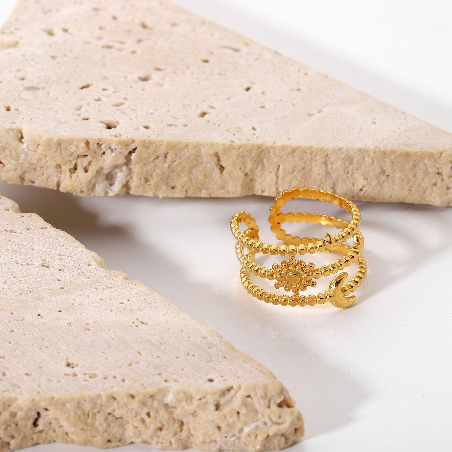 लूना स्तरित आकार बदलने योग्य अंगूठी