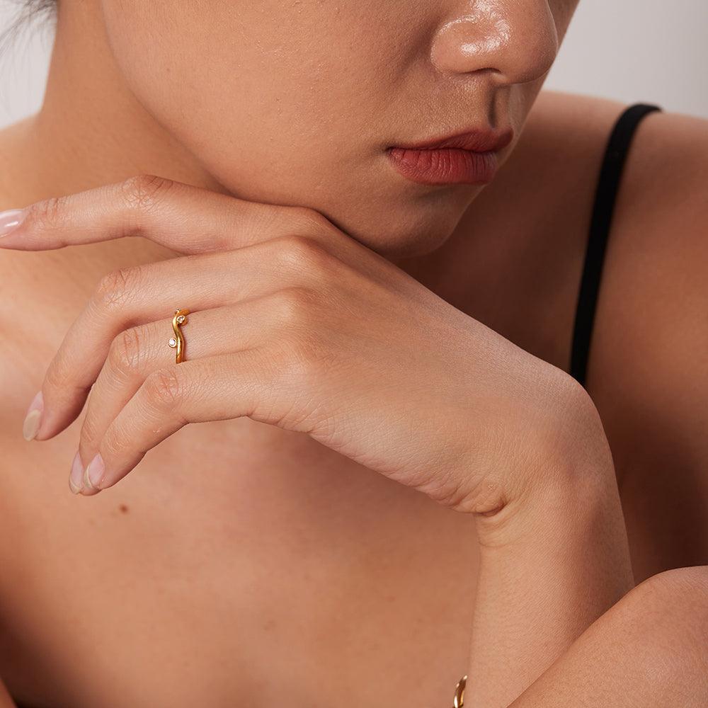 जूडी आकार बदलने योग्य अंगूठी