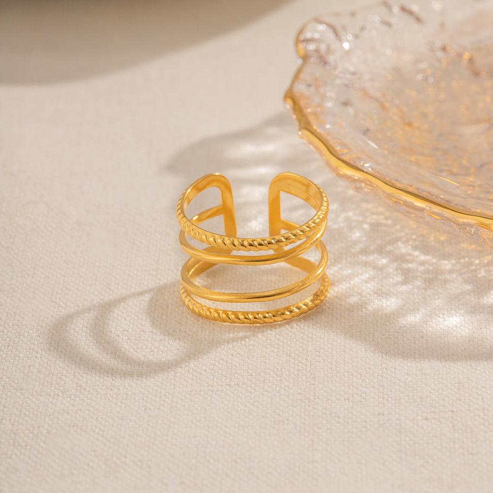 अगाथा स्तरित आकार बदलने योग्य अंगूठी