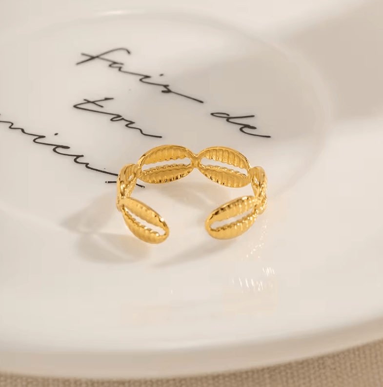 समुद्री शंख की सुंदर आकार बदलने योग्य अंगूठी