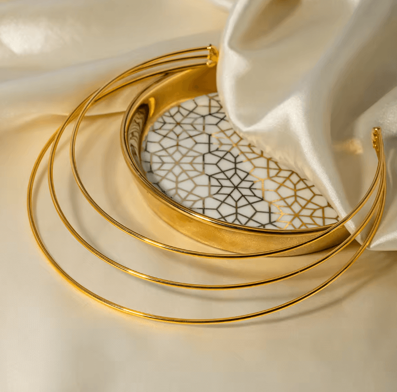 3 लेयर कफ स्टेटमेंट नेकलेस