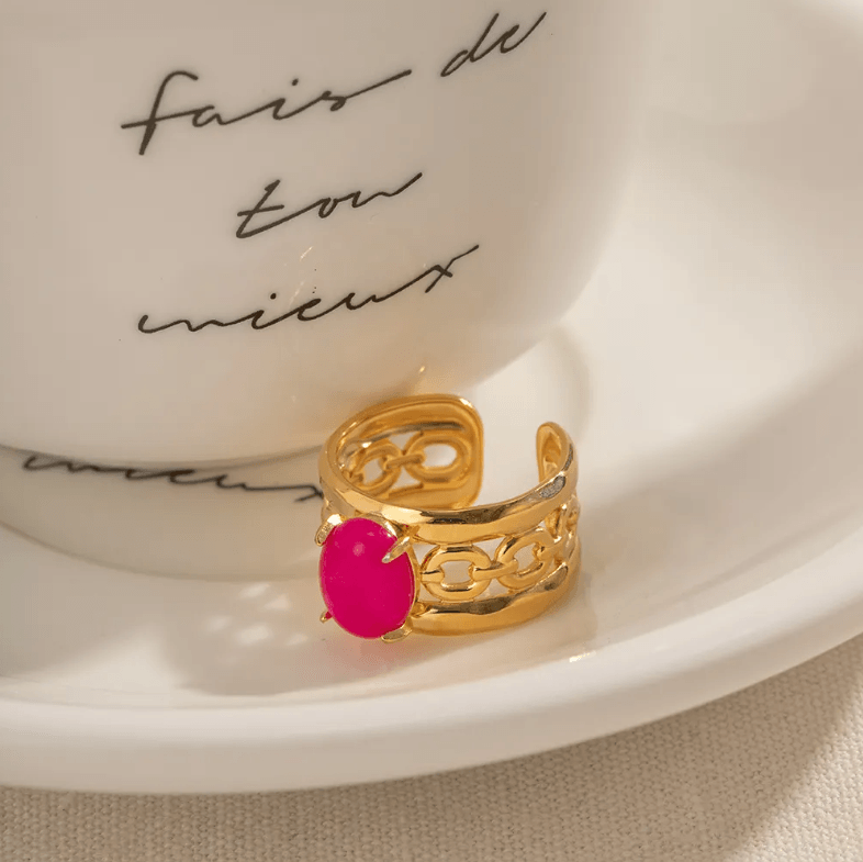 गहरे अंडाकार गुलाबी क्रिस्टल आकार बदलने योग्य अंगूठी