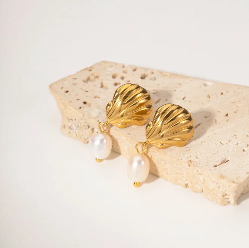 समुद्री मोती की बाली