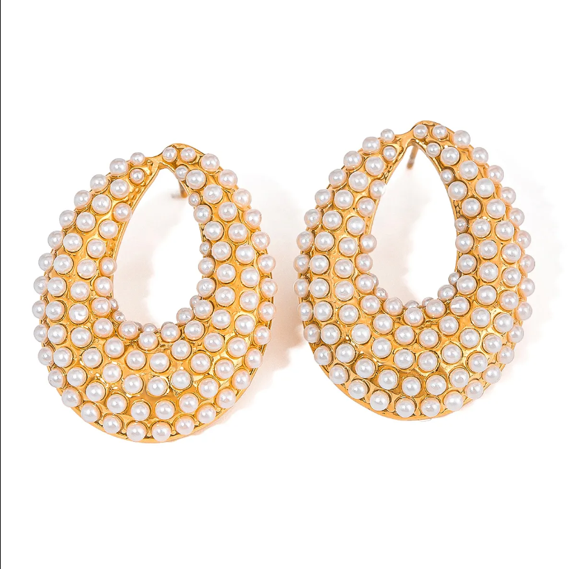 बोल्ड पर्ल हूप इयररिंग