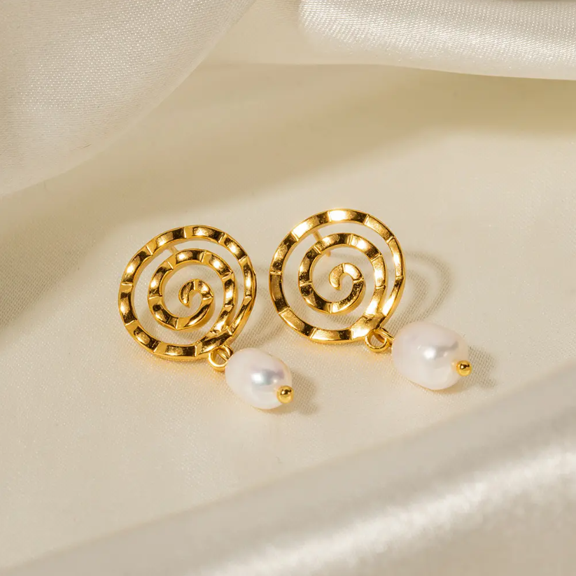 चक्र मोती बाली