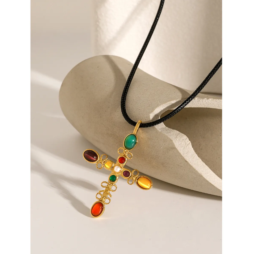 क्रॉस मल्टीकलर कॉर्ड नेकलेस