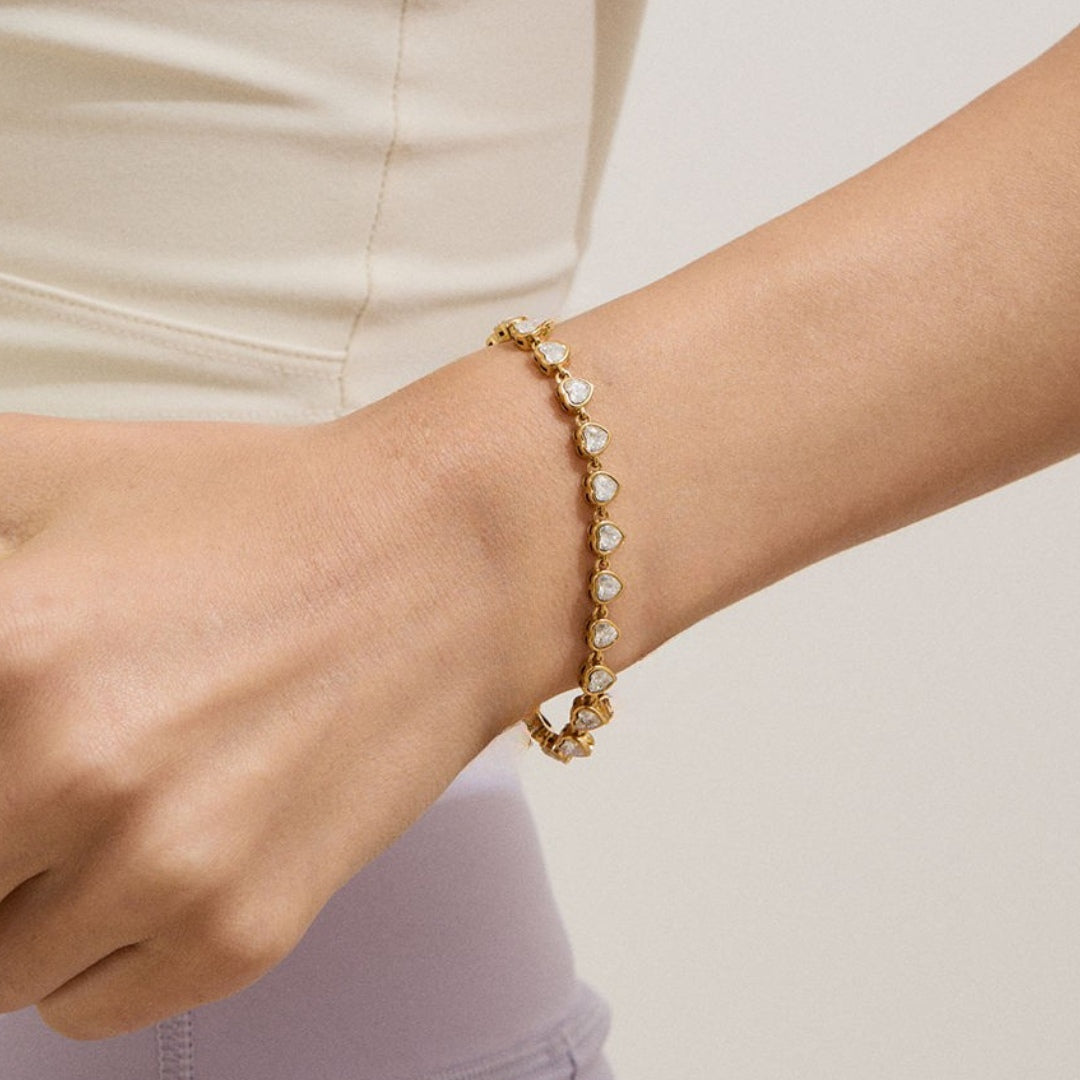 Aira Royal Heart Bracelet