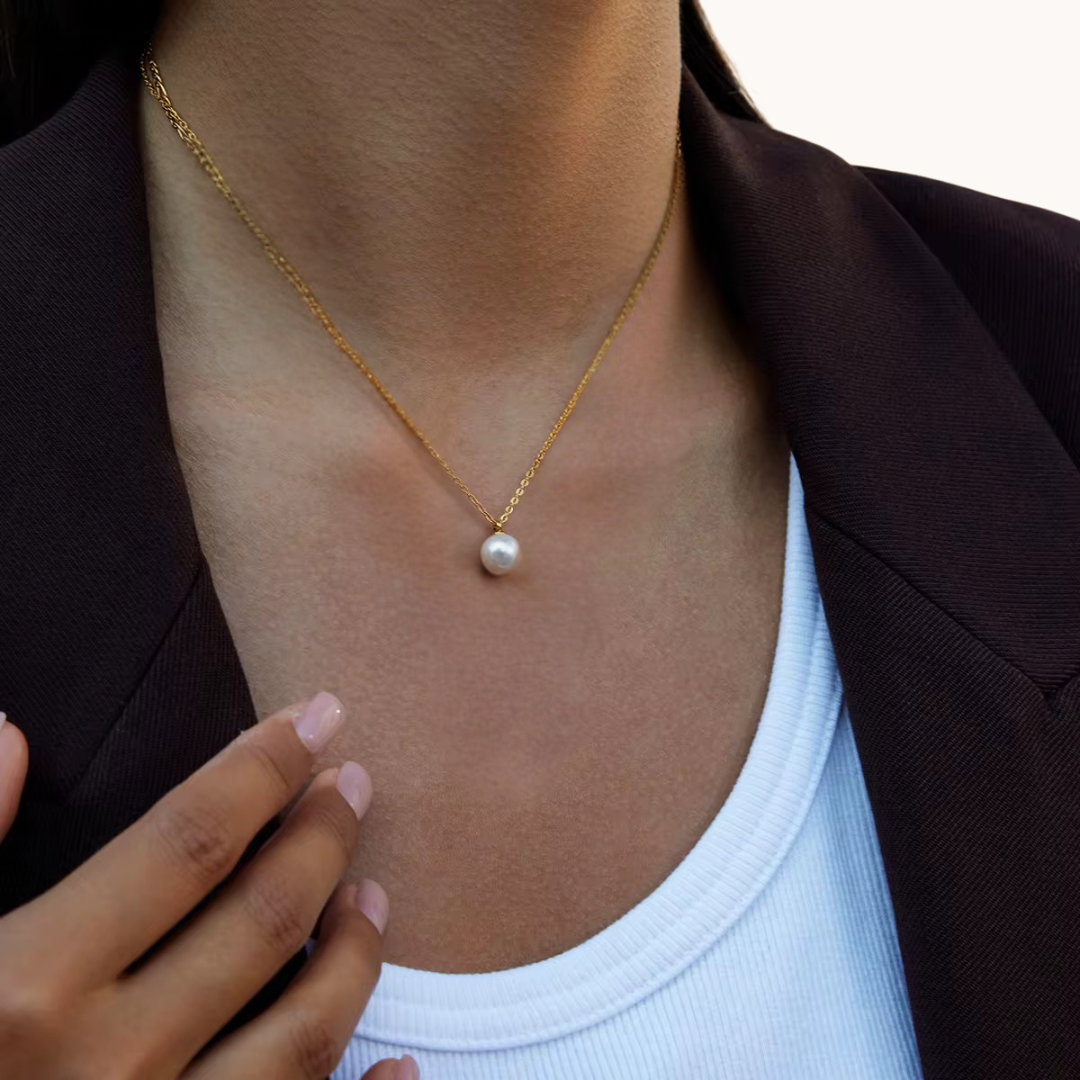 Elegant Pearl Necklace