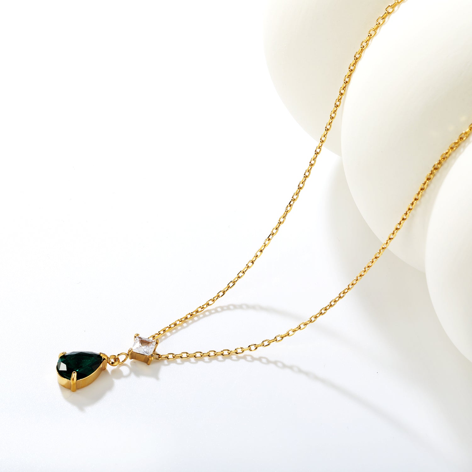 Aira Celeste Necklace - Emerald