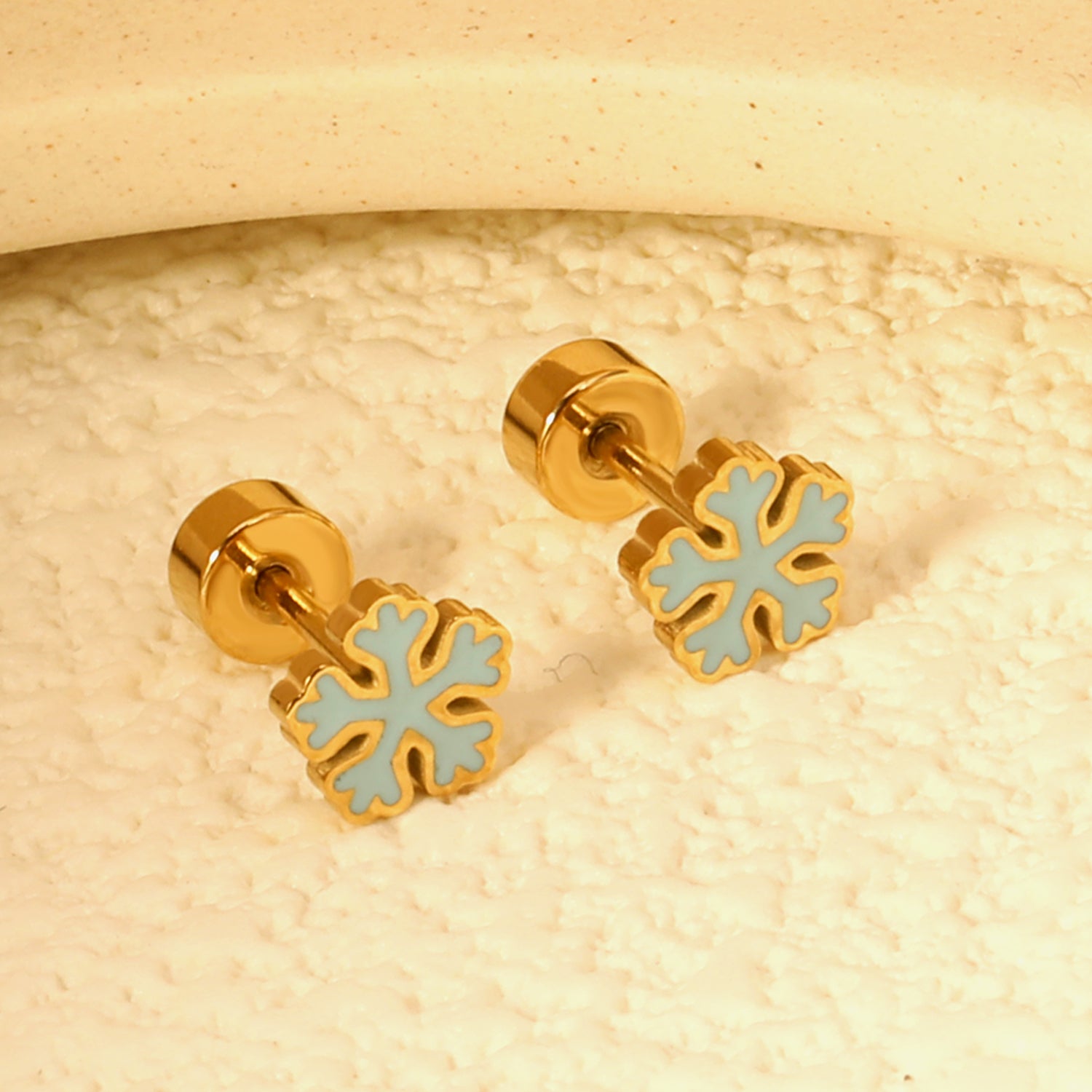 Snowflake Stud Earring
