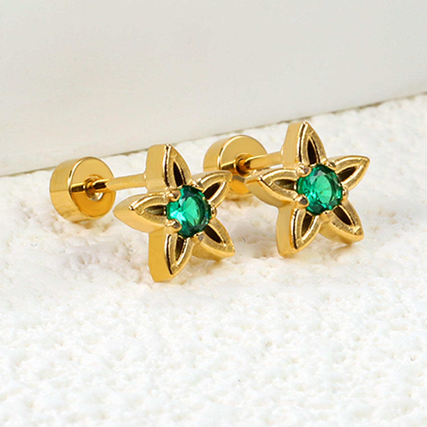 Star Emerald Stud Earring