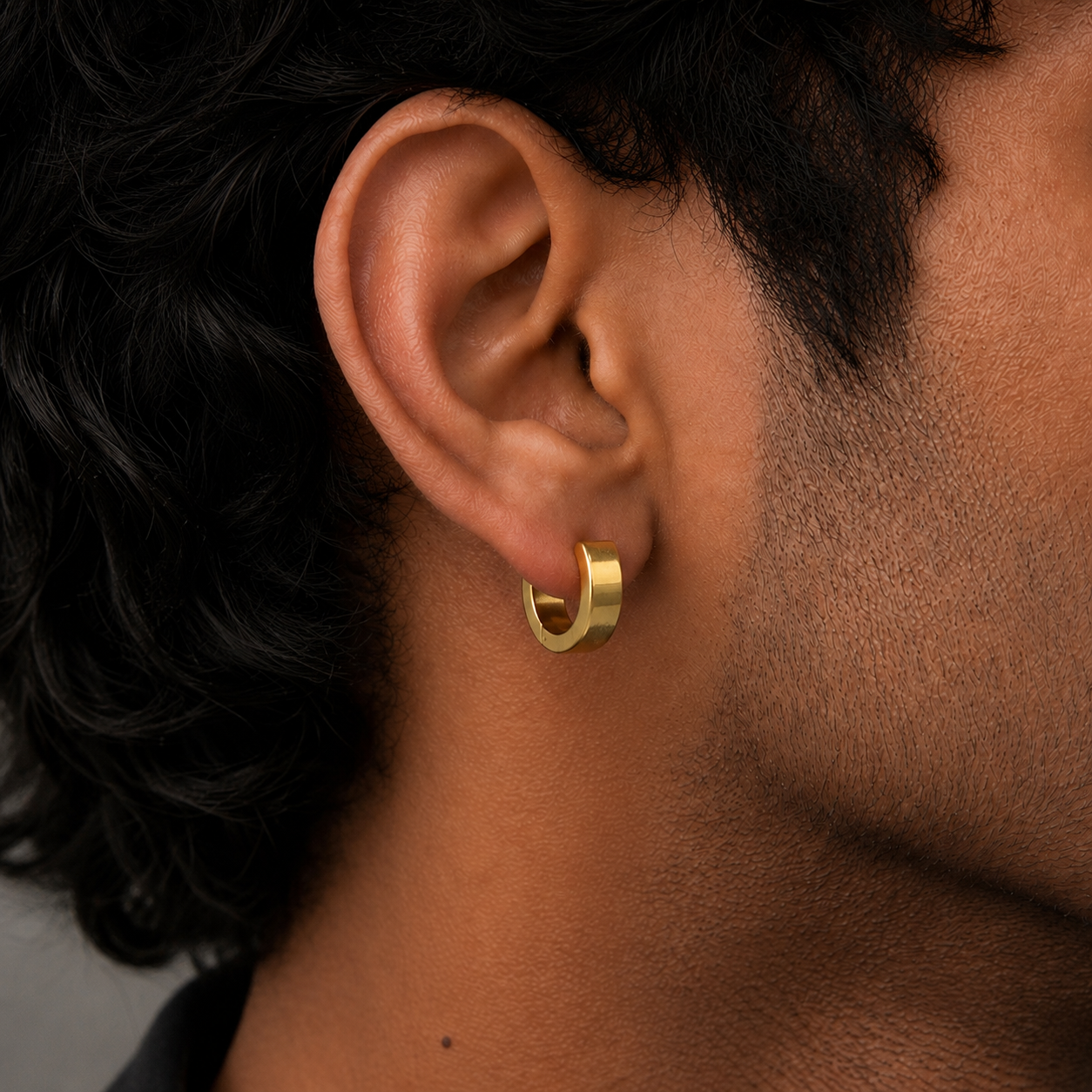 Rim Hoop Earring