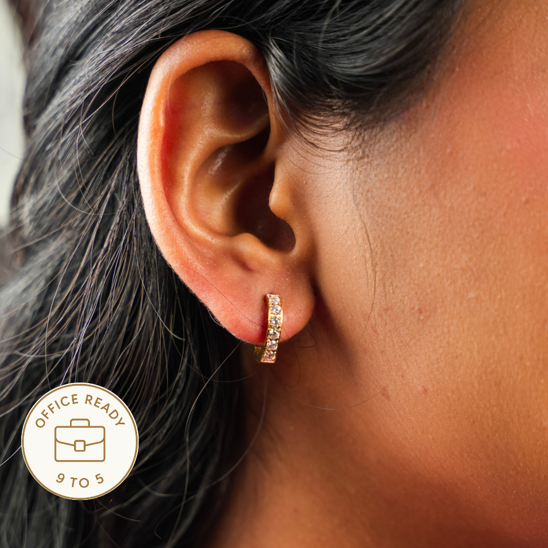 सफेद दिल घेरा बालियां