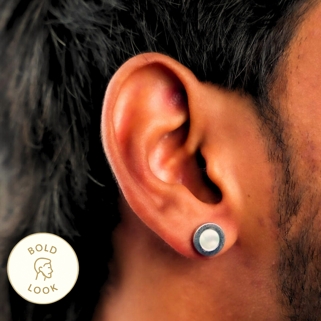 सिल्वर डिस्क ल्यूमिना स्टड इयररिंग्स