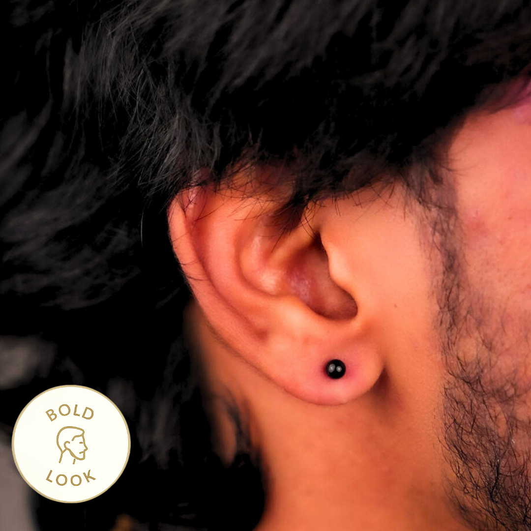 ऑर्ब ब्लैक स्टड इयररिंग्स - 4 MM