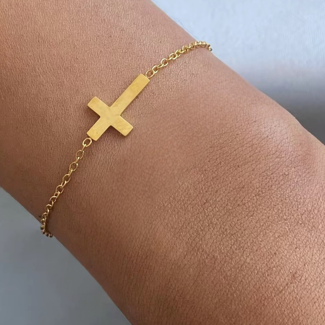 Classic Cross Bracelet
