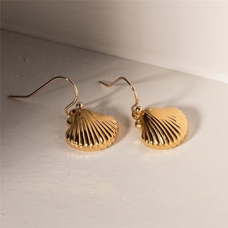 Sea Shell Hanging Earring