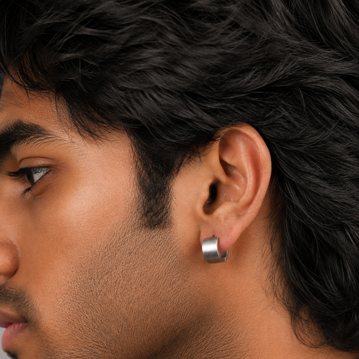 Matt Hoop Earring - S