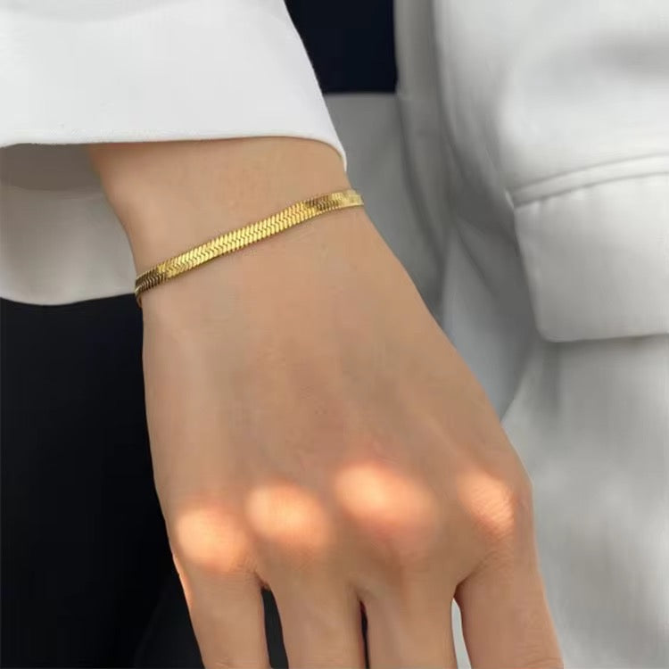 Lucy Snake Chain Bracelet