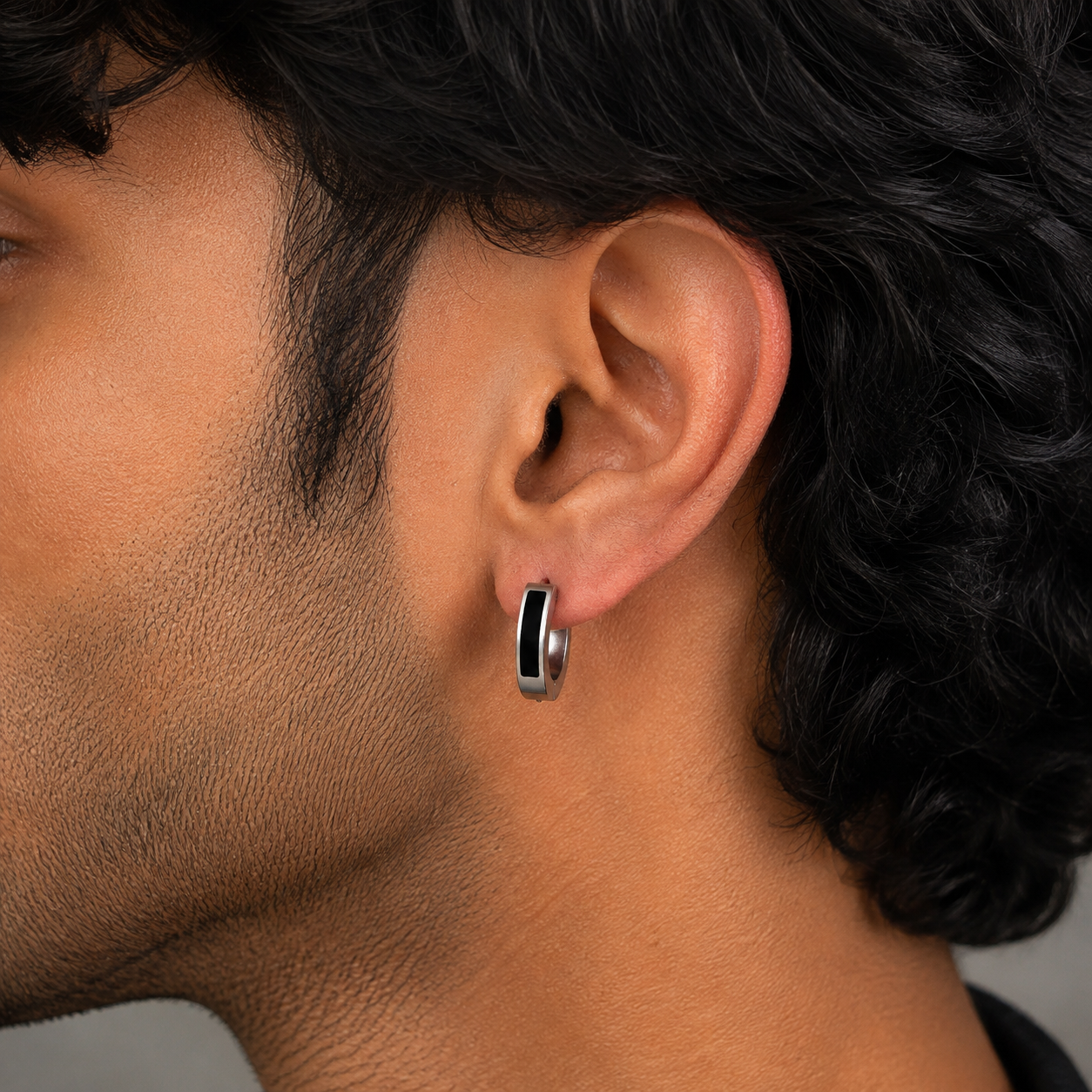 Oval Black Hoop Earring - S