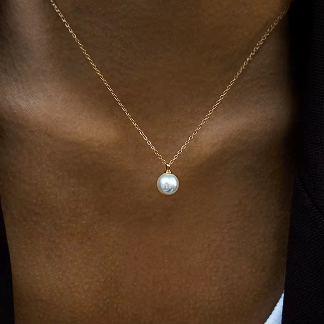 Elegant Pearl Necklace