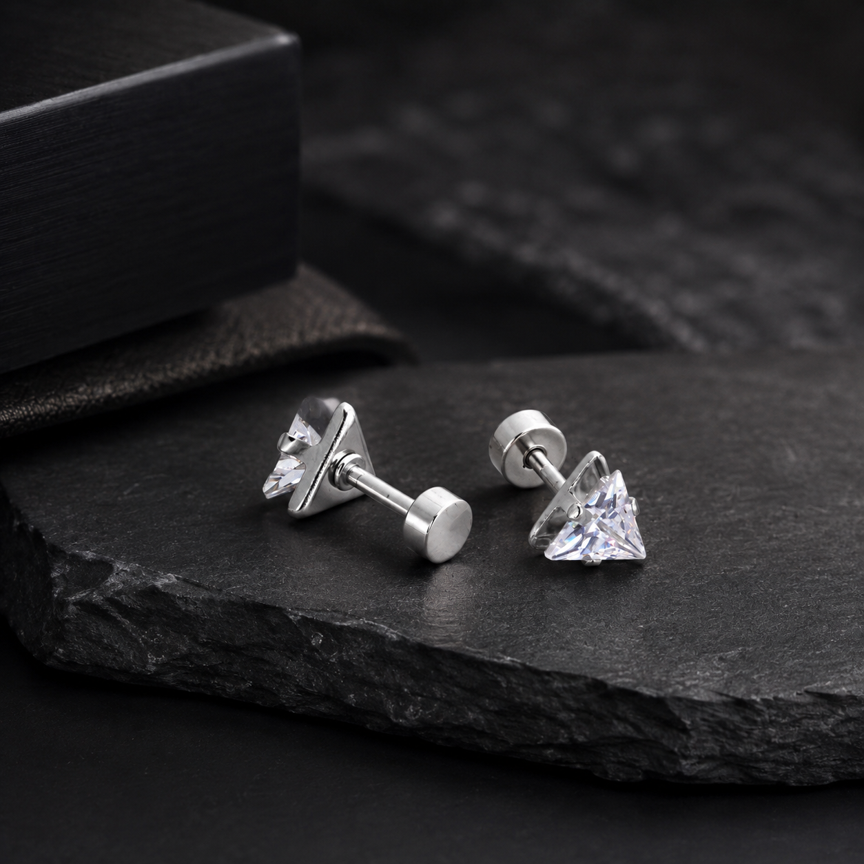 Triangle Diamond Stud Earring - S