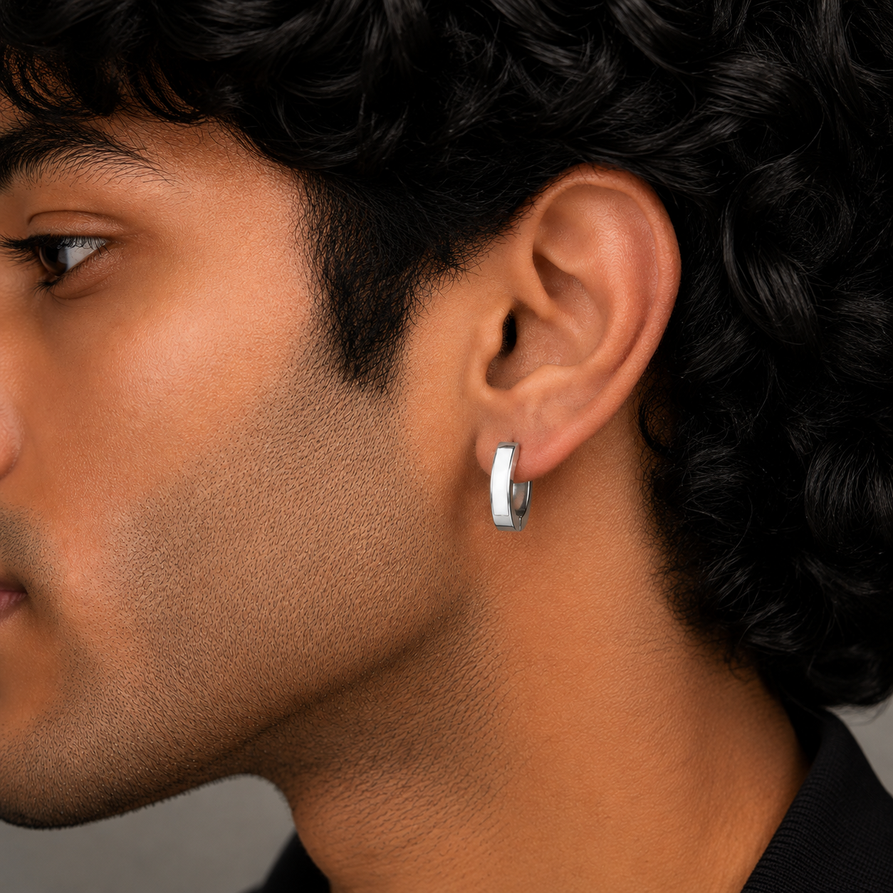 Oval White Hoop Earring - S