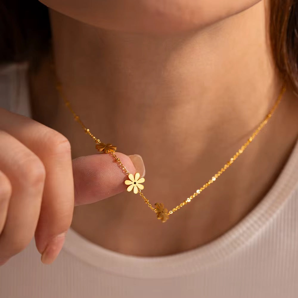 Flora Bead Necklace