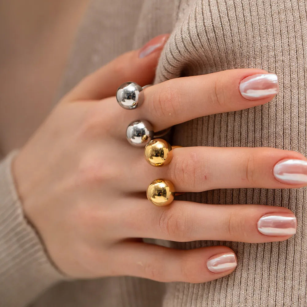 Orb Statement Resizable Ring