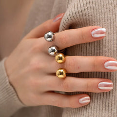 Orb Statement Resizable Ring