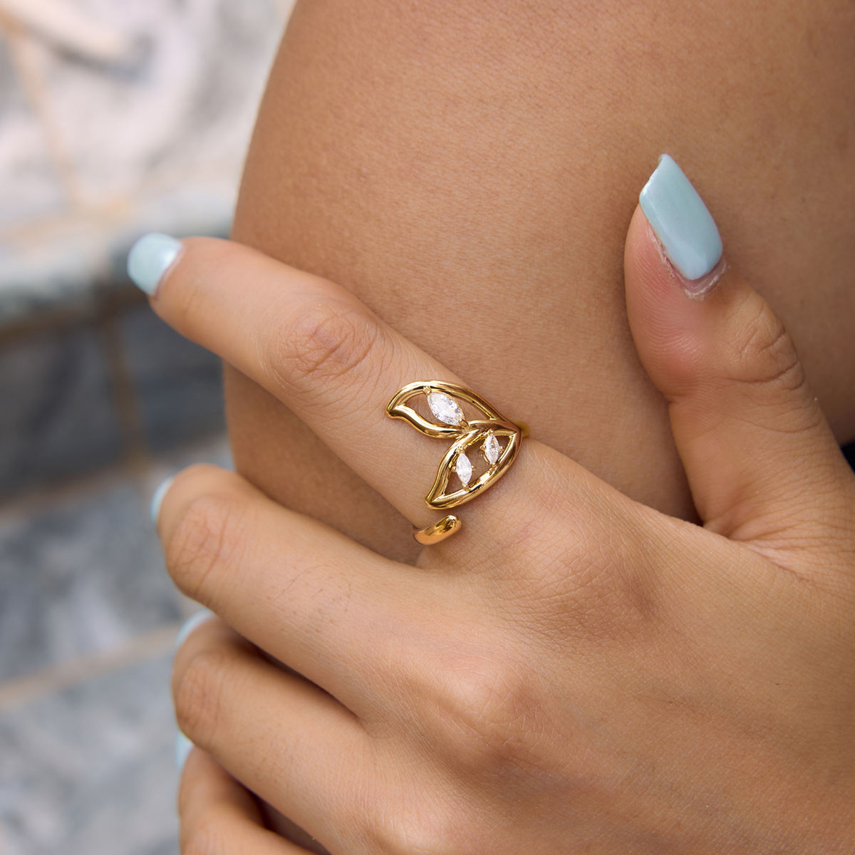 Sparkle Leafy Ring